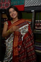 Sakshi Agarwal Inaugurates Pochampally IKAT Art Mela